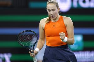 中網女單第三輪：安德列娃20-擊敗馬內羅，成功晉級女單16強