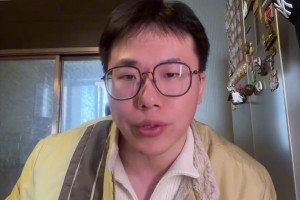 孔祥宇：楊瀚森進(jìn)攻不佳，防守也出不去，平時(shí)的訓(xùn)練應(yīng)該還是沒(méi)有很到位