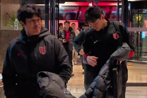 體現(xiàn)隊(duì)長的擔(dān)當(dāng)！賽后面對球迷質(zhì)疑，周定洋堅(jiān)決選擇維護(hù)隊(duì)友！